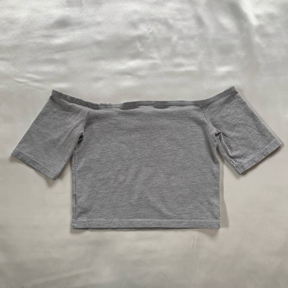 Topshop Gray Off The Shoulder Crop Top - Picture 2 of 2